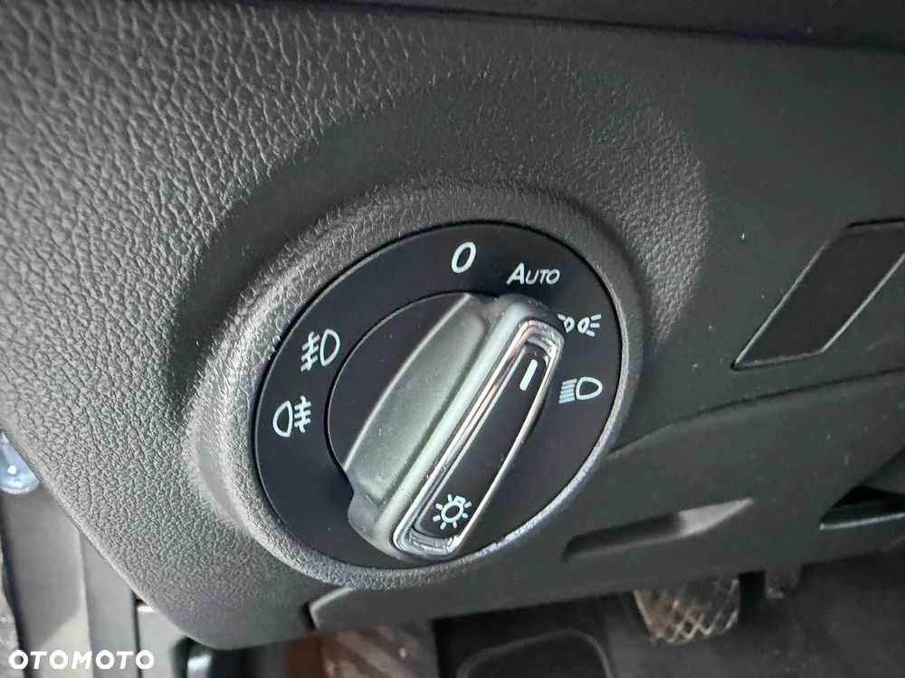 Seat Leon 1.8 TSI Start&Stop DSG FR - 19