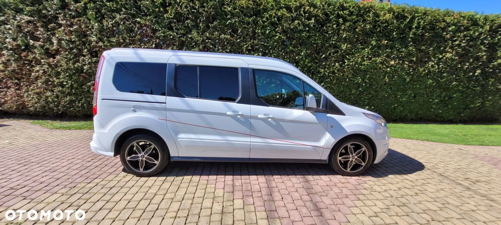 Ford Tourneo Connect Gr 1.5 TDCi Titanium - 1