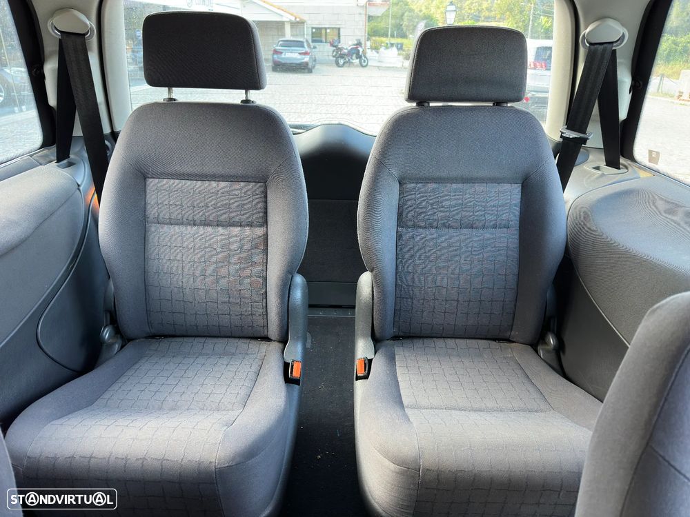 SEAT Alhambra 1.9 TDI Prestige - 17
