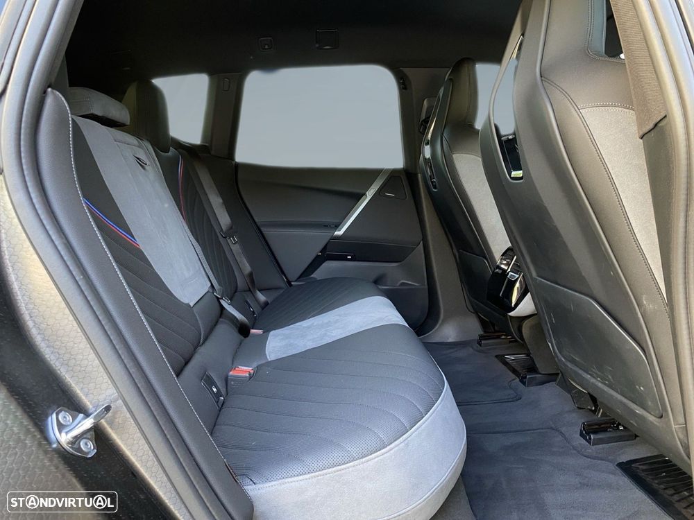 BMW iX xDrive 45 Pack Desportivo - 21