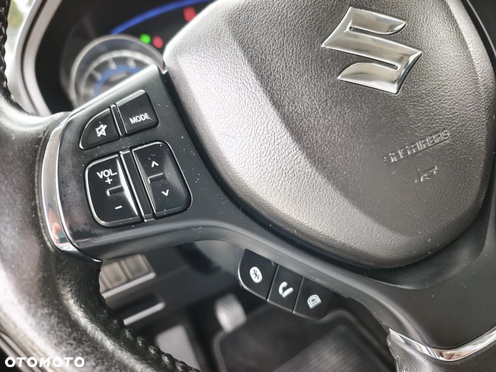 Suzuki Baleno - 12