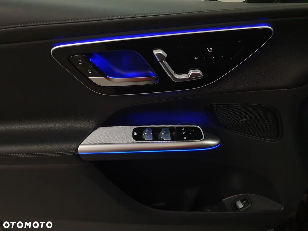 Mercedes-Benz GLC 300 d 4Matic 9G-TRONIC Edition AMG Line - 7