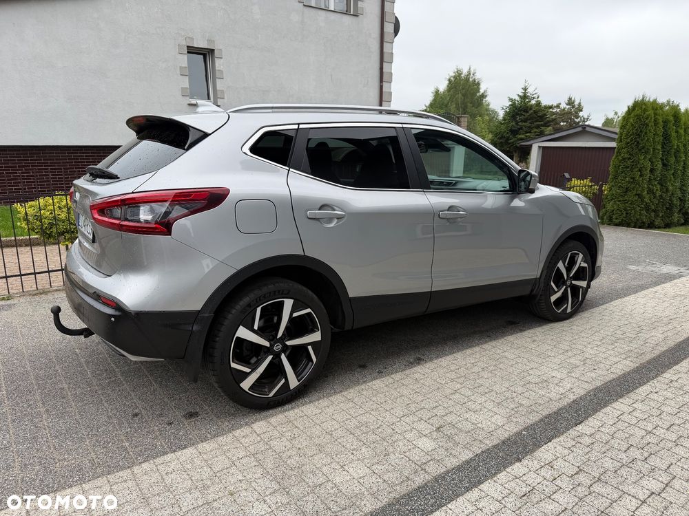 Nissan Qashqai 1.6 dCi Xtronic TEKNA+ - 5