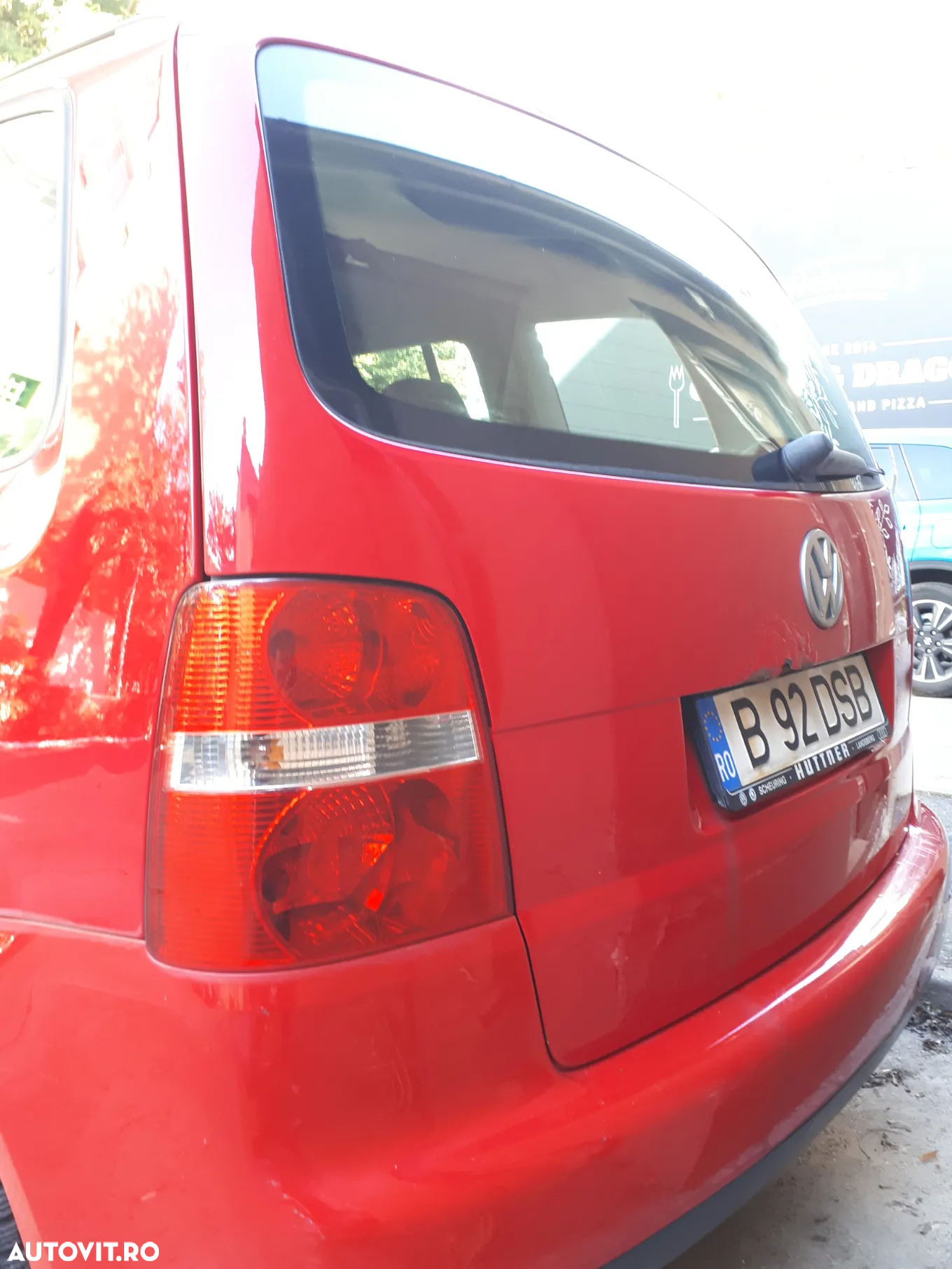 Volkswagen Touran 1.6 FSI - 4