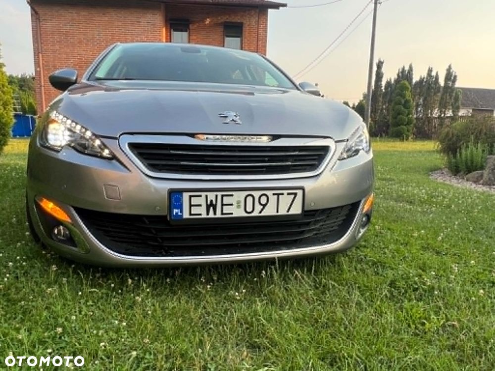Peugeot 308 PureTech 130 GPF EAT8 Stop & Start Allure - 3