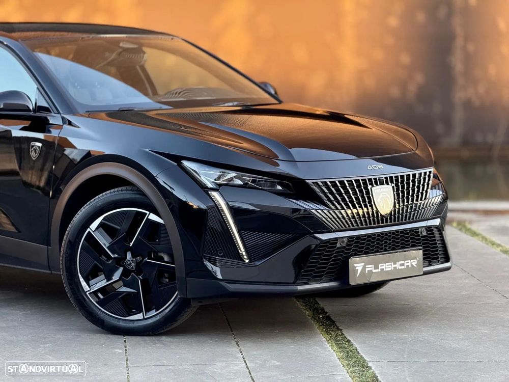 Peugeot 408 1.6 Hybrid GT e-EAT8 - 32