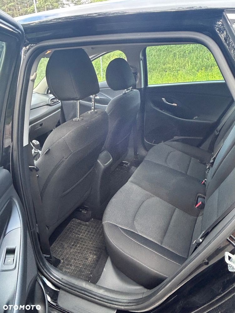 Hyundai i30 1.5 DPI Comfort - 22