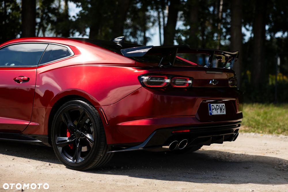 Chevrolet Camaro - 24