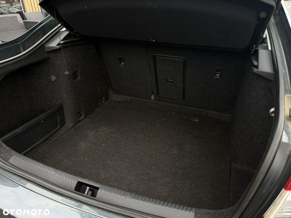 Skoda Octavia 1.6 TDI SCR Ambition - 37