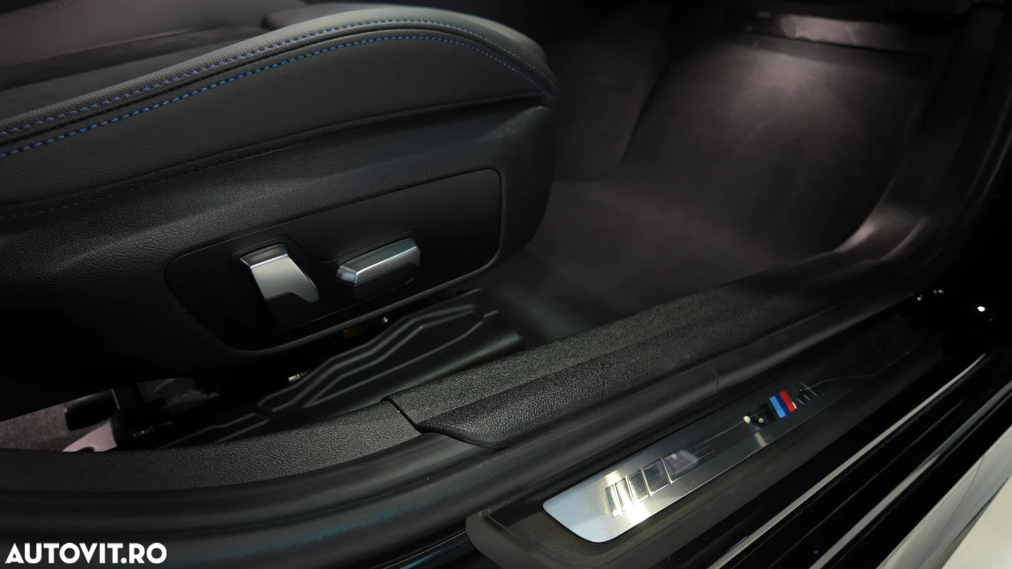 BMW Seria 3 320d xDrive Aut. M Sport - 13