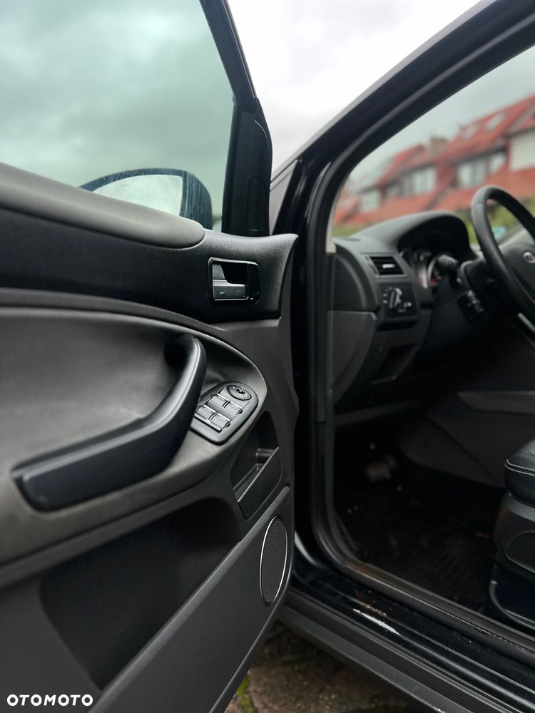 Ford Kuga 2.0 TDCi 4x4 Titanium - 22