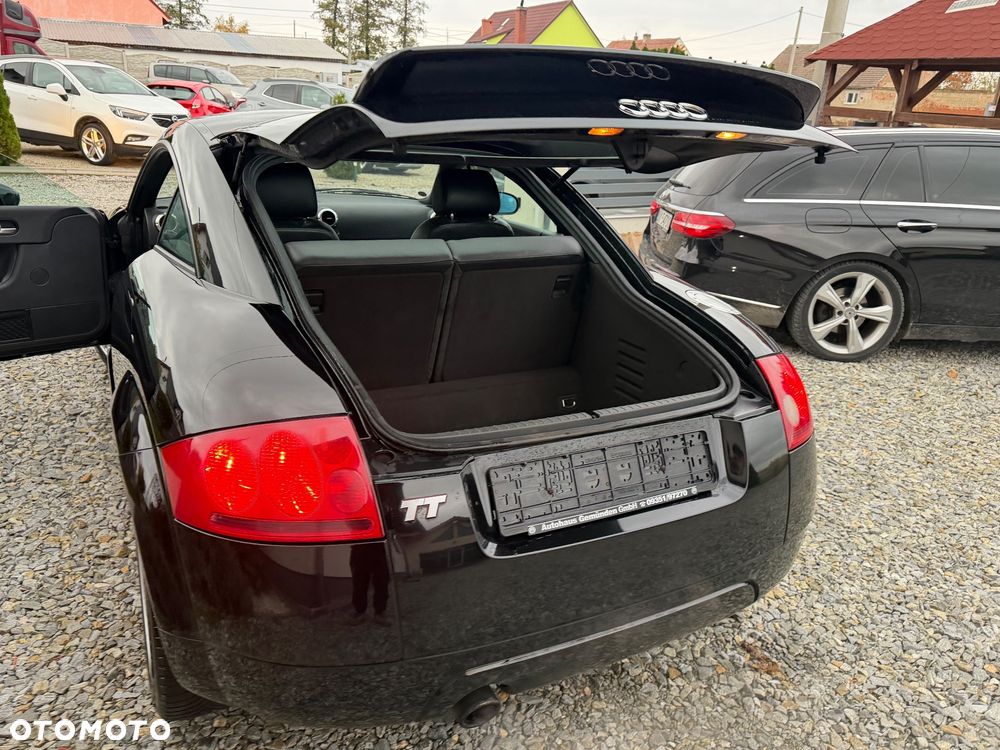 Audi TT Coupé - 19