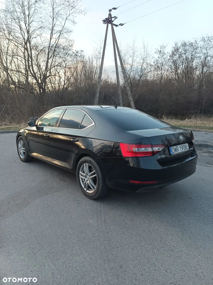 Skoda Superb 1.6 TDI Style - 2