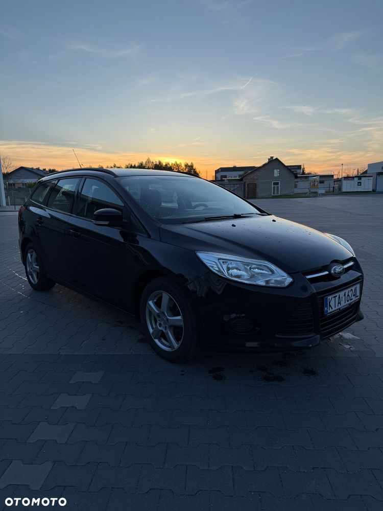 Ford Focus SW 1.6 TDCi DPF S&S Trend - 14