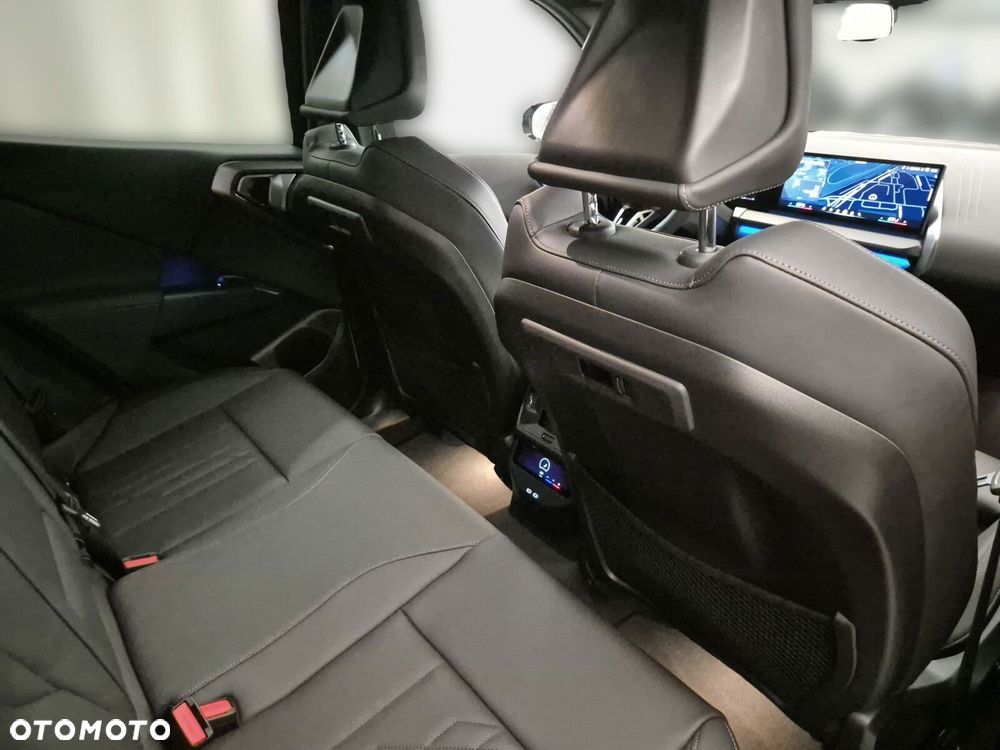 BMW X3 xDrive20 mHEV - 25