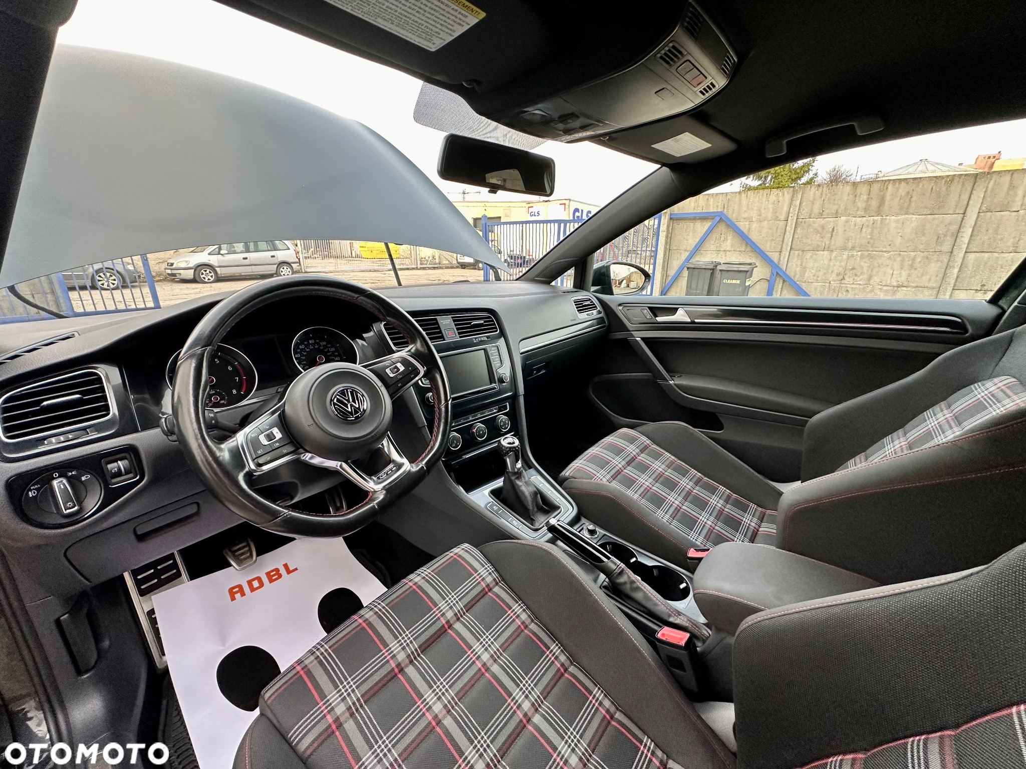 Volkswagen Golf VII 2.0 TSI BMT GTI - 14