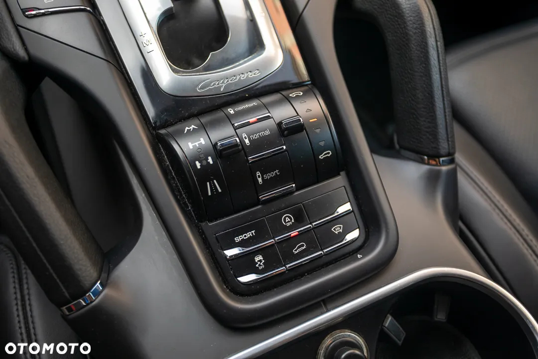 Porsche Cayenne Diesel Tiptronic S - 28