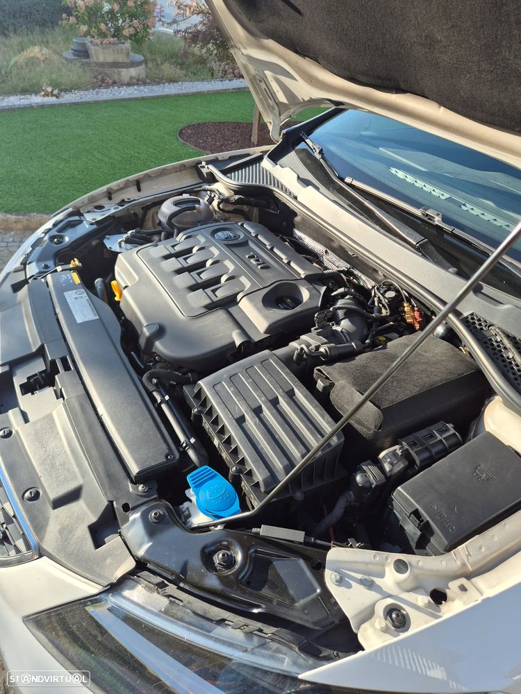 SEAT Leon ST 2.0 TDI FR S/S - 12
