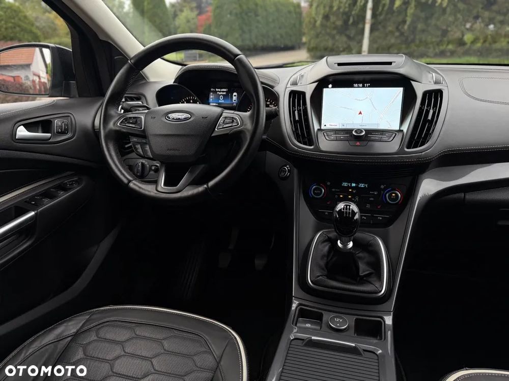 Ford Kuga 1.5 EcoBoost 2x4 Vignale - 19