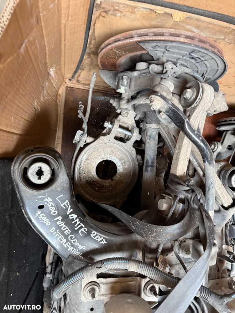 Punte spate fara grup MASERATI LEVANTE an 2016-2023 cod 06701036220 - 3