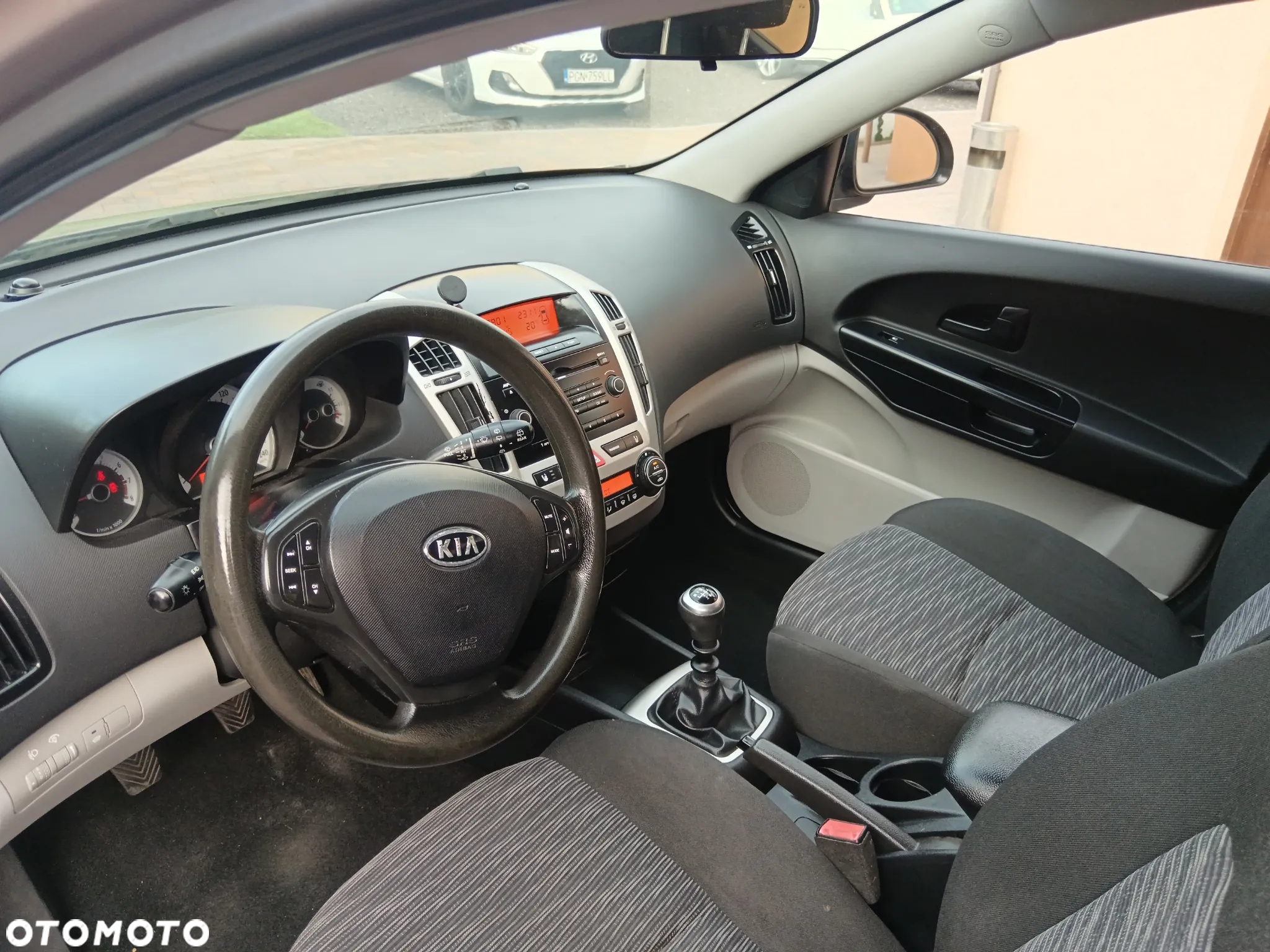 Kia Ceed Cee'd 1.4 Comfort + - 10