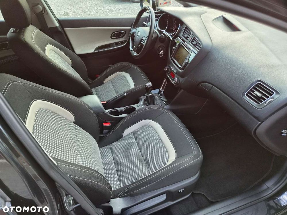 Kia Ceed - 26