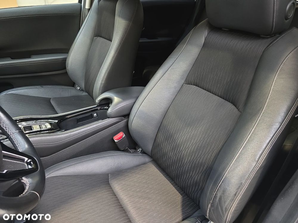Honda HR-V 1.5 Executive (ADAS) CVT - 11