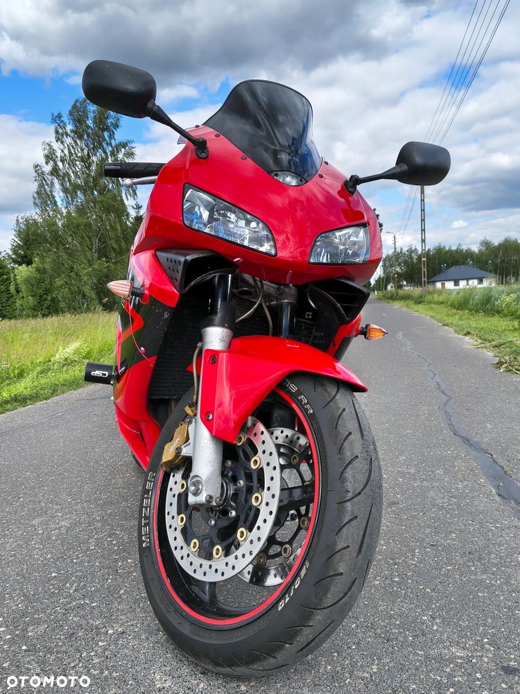 Honda CBR - 7