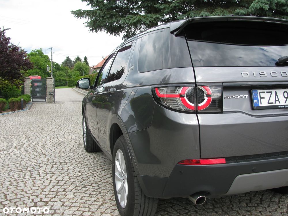 Land Rover Discovery Sport TD4 HSE - 33