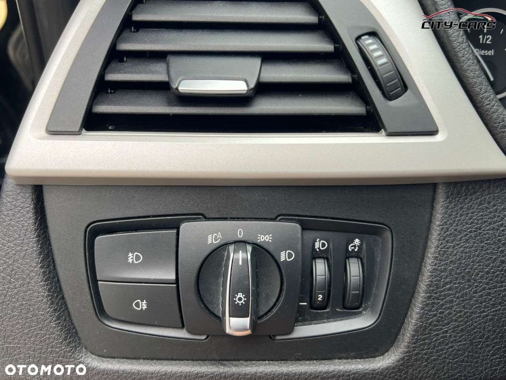 BMW Seria 3 - 30