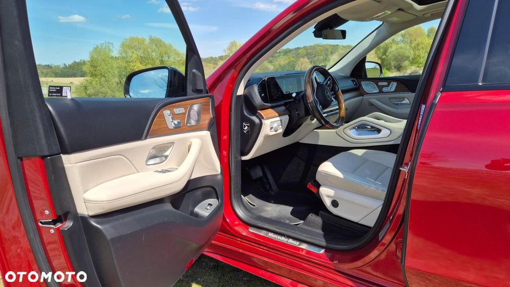 Mercedes-Benz GLE - 36