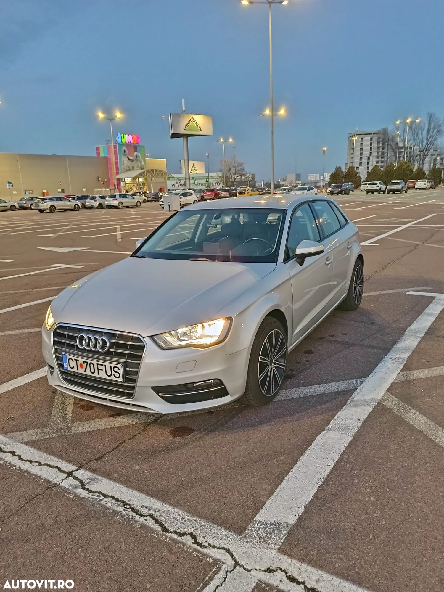 Audi A3 1.6 TDI Stronic Ambition - 2