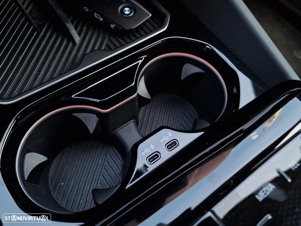 BMW 550 e xDrive Pack Desportivo M Pro - 35