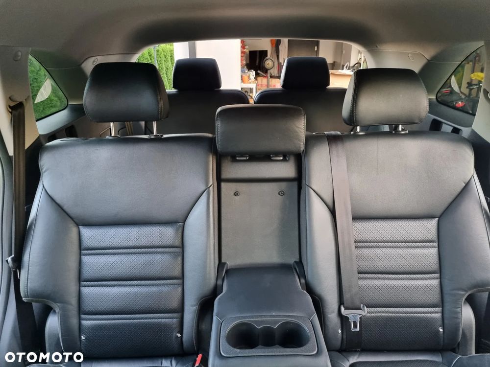 Kia Sorento - 25