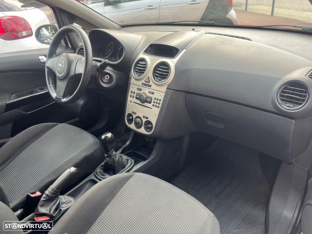 Opel Corsa - 8