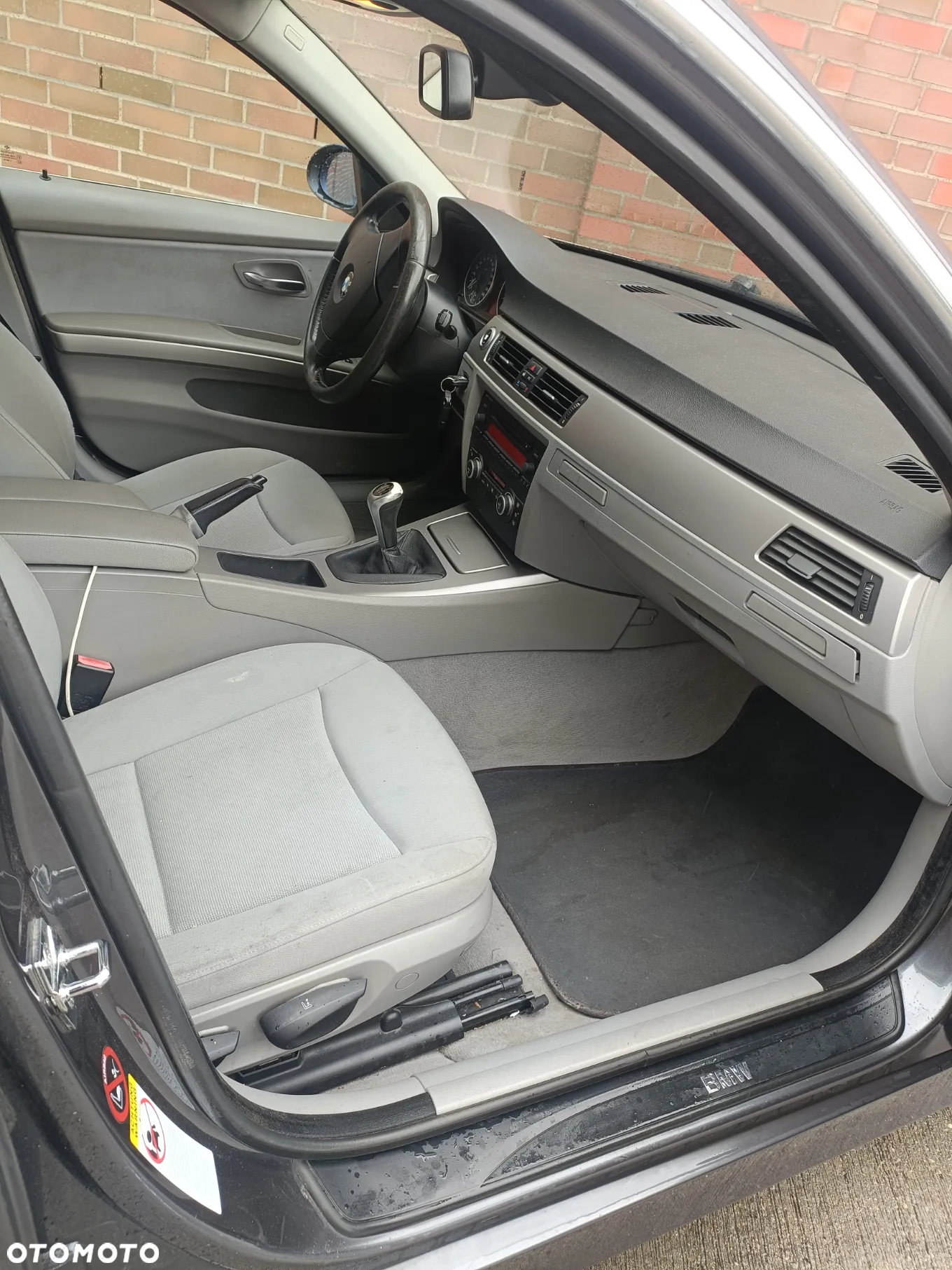 BMW Seria 3 325i - 12