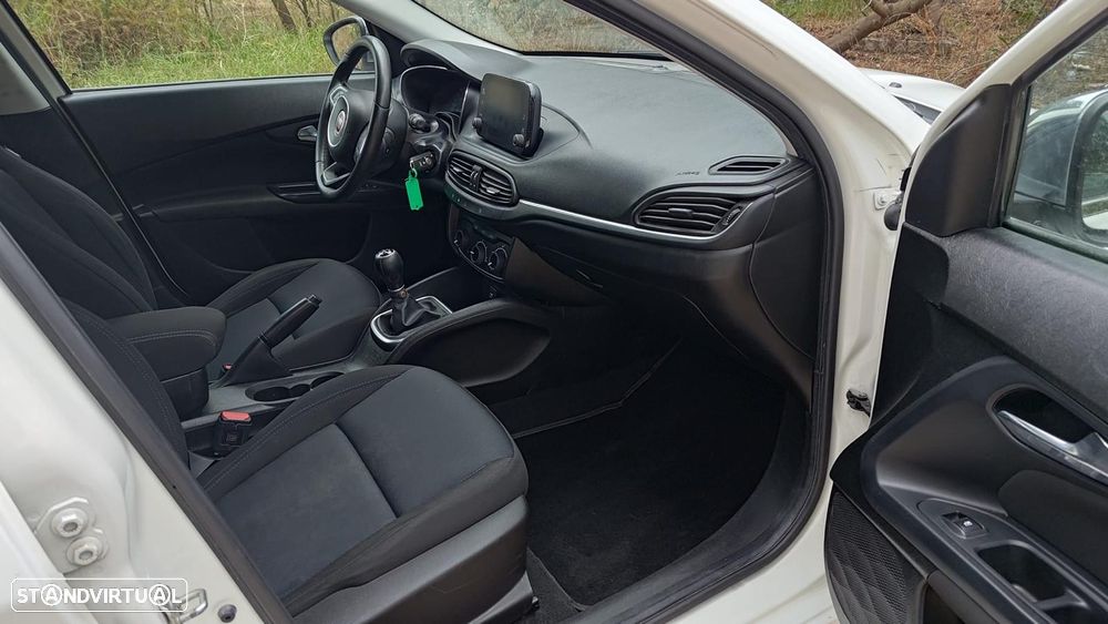 Fiat Tipo Station Wagon 1.3 M-Jet Street - 9