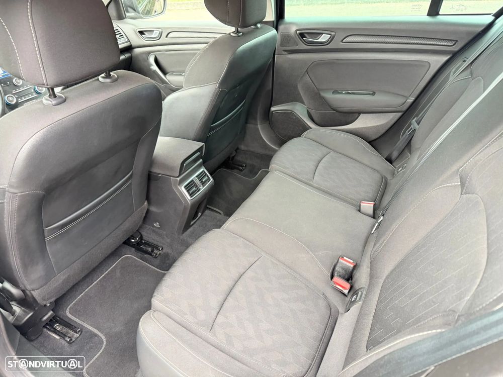 Renault Mégane Sport Tourer 1.5 Blue dCi Limited - 13