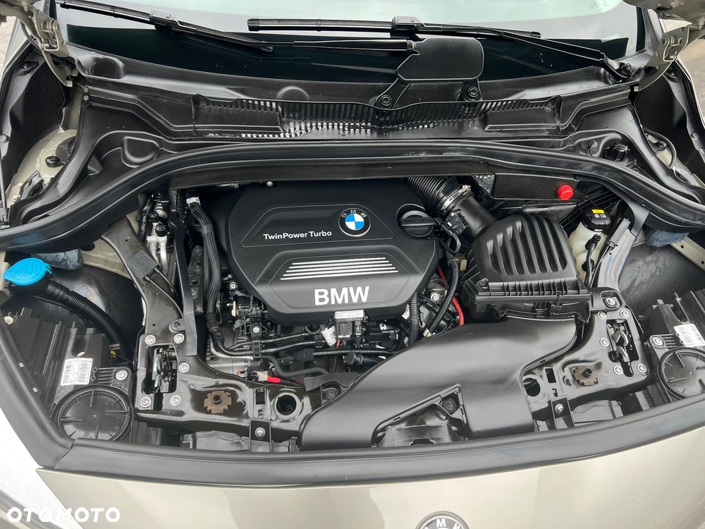 BMW Seria 2 218d Sport-Aut Luxury Line - 11