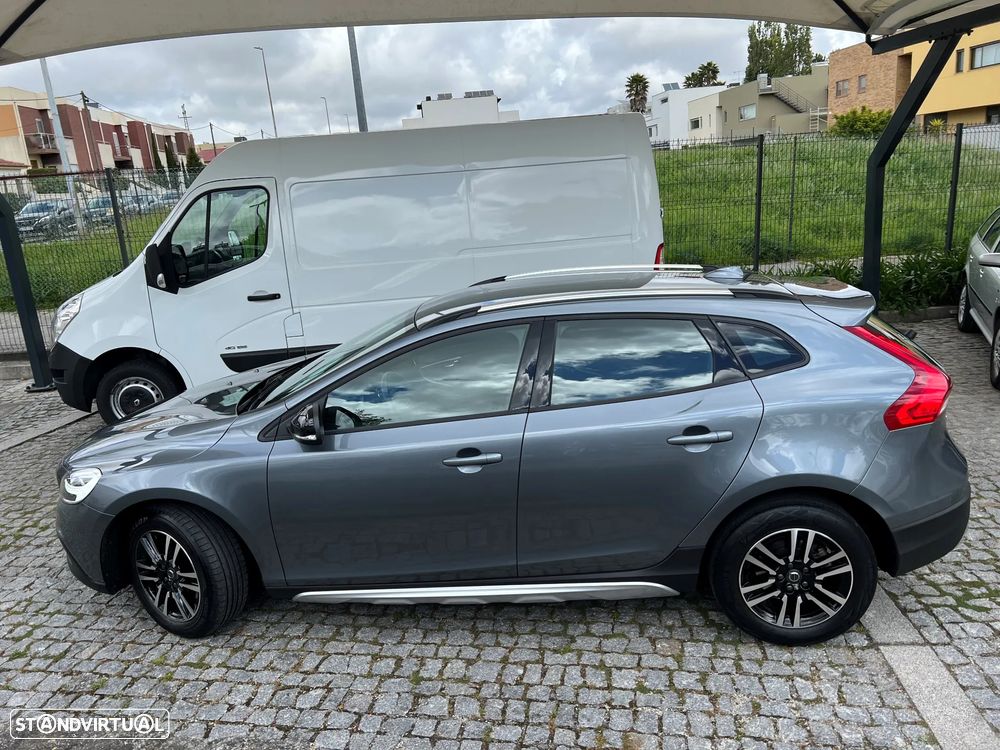 Volvo V40 Cross Country 1.5 T3 Plus Geartronic - 9