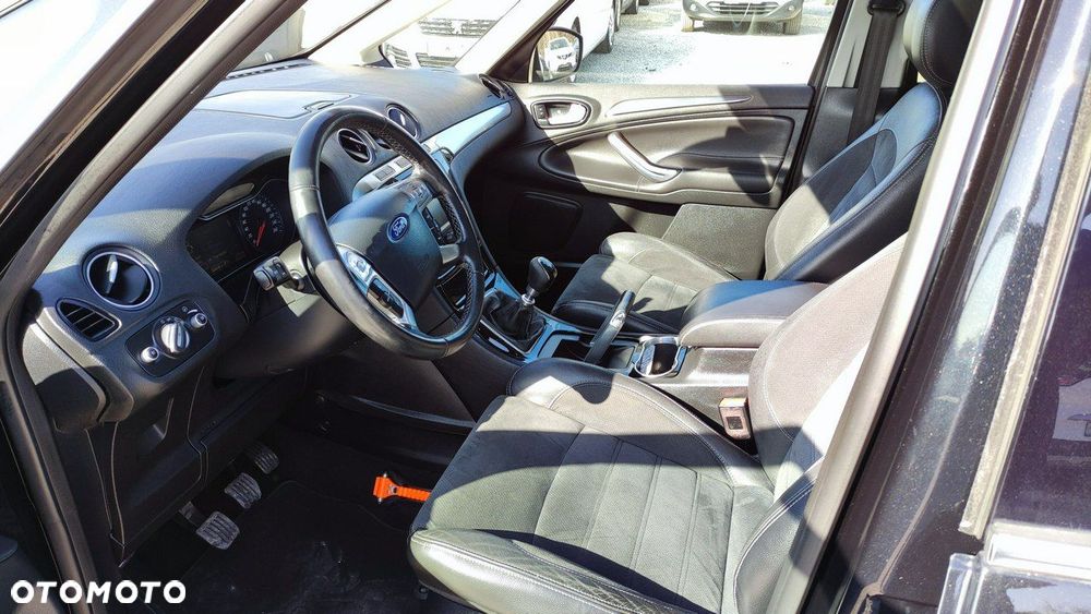 Ford S-Max - 5