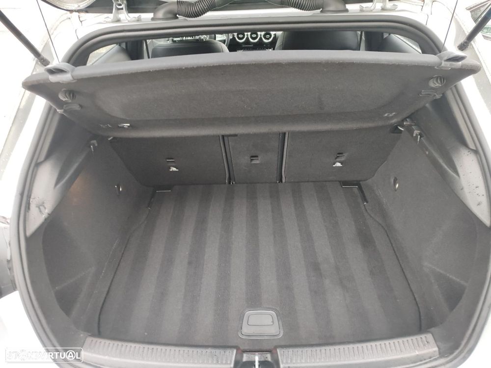 Mercedes-Benz A 180 d - 8