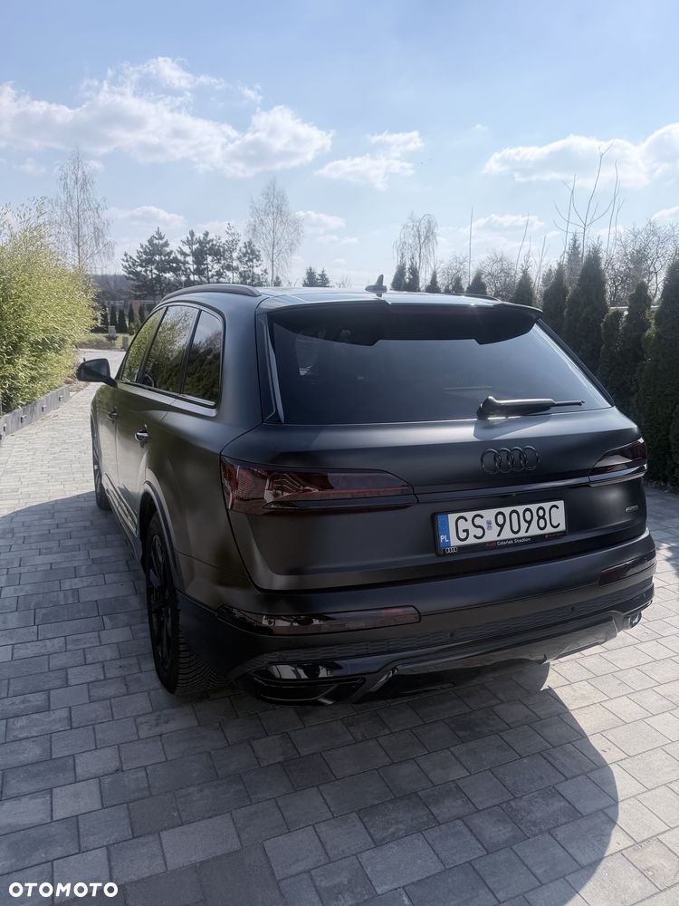 Audi Q7 - 3