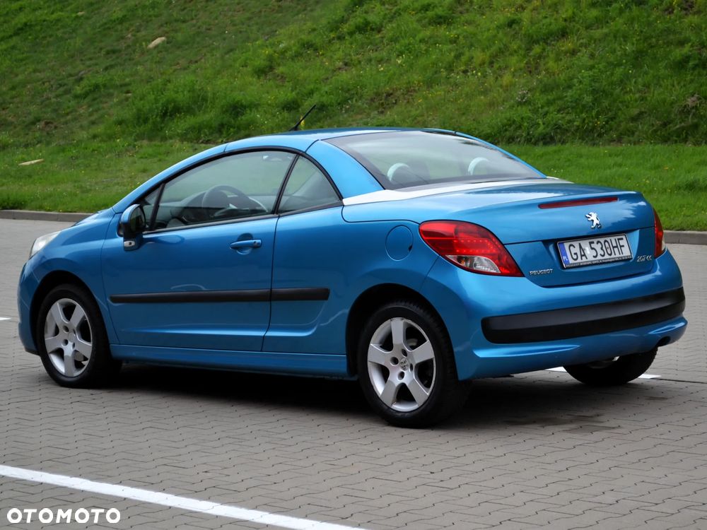 Peugeot 207 CC 1.6 Intense - 8