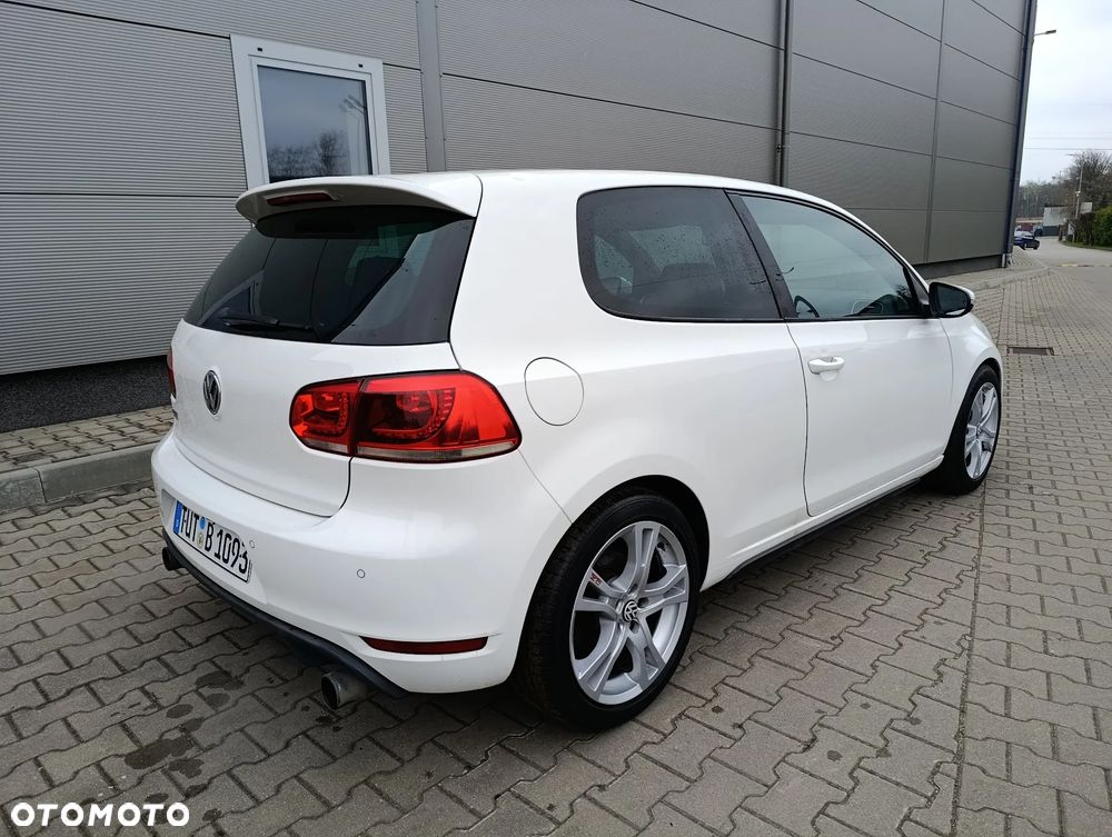 Volkswagen Golf 2.0 GTI - 19