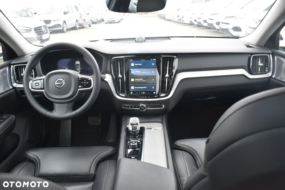 Volvo S60 B5 B AWD Ultimate Dark - 19