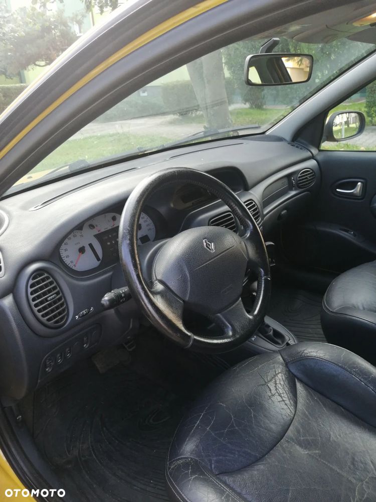 Renault Megane - 6
