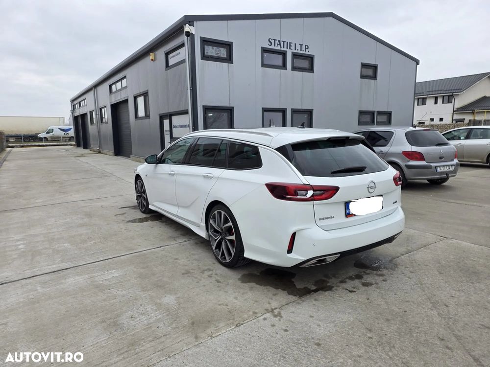 Opel Insignia 2.0 Direct InjectionTurbo Aut GSI - 2