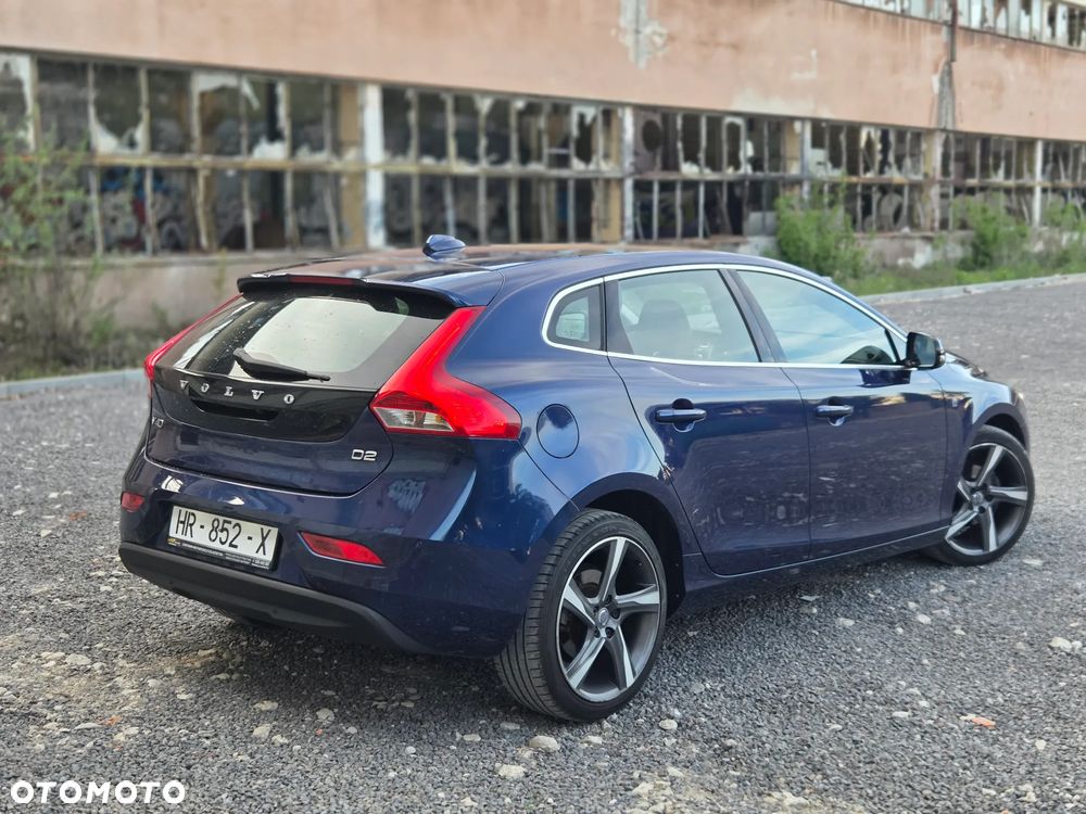 Volvo V40 D2 Ocean Race - 3