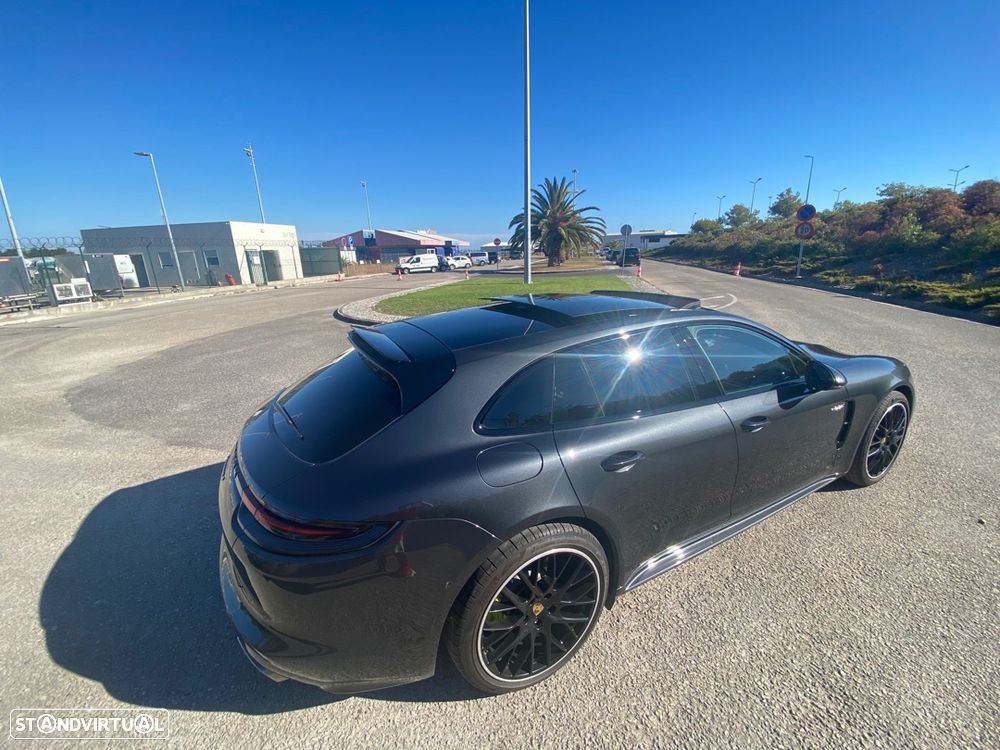 Porsche Panamera Sport Turismo 4 E-Hybrid - 6